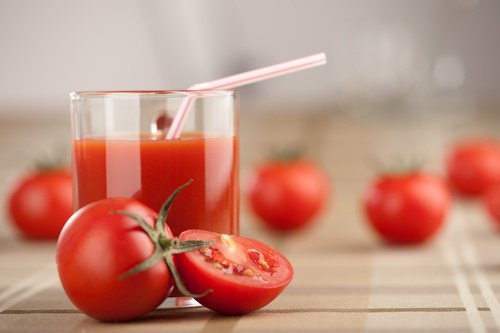 Effets rajeunissants de la tomate.