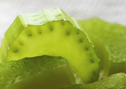 Céleri pour traiter le côlon.