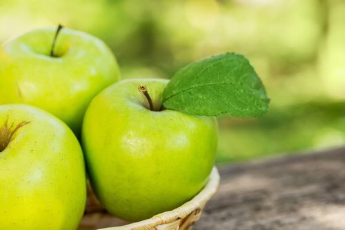 Pomme-500x334