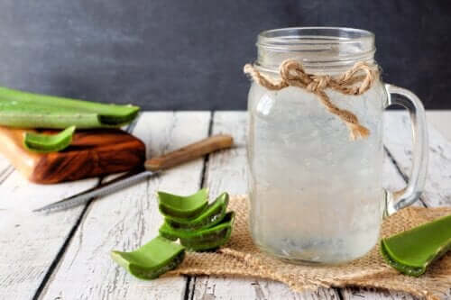 Boisson à l'aloe vera pour purifier le foie