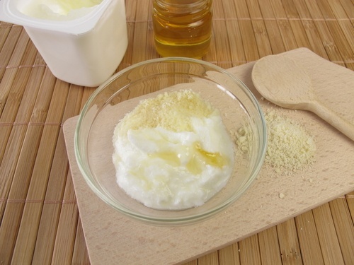 Masque à la mandarine et au yaourt contre acné et taches