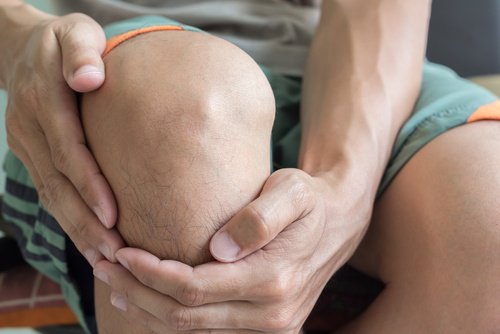 Comment traiter les douleurs au genou ?