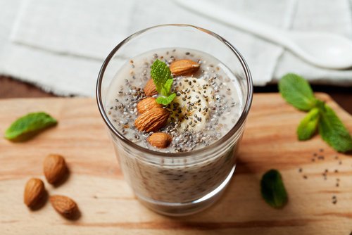 Smoothie-energetique-graines-de-chia-500x334