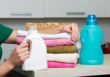 Quels produits chimiques les adoucissants pour le linge contiennent-ils ?
