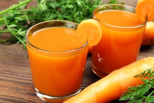 Le jus de carotte pour stimuler l'appétit.