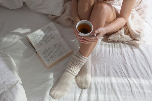 dormir avec des chaussettes: garder la bonne température