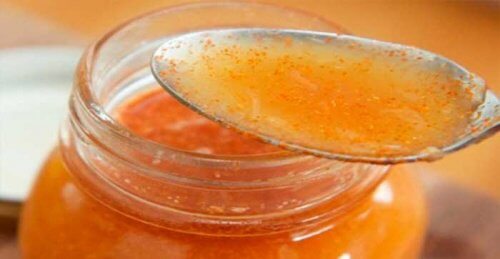 Curcuma au miel d'abeille : un remède naturel
