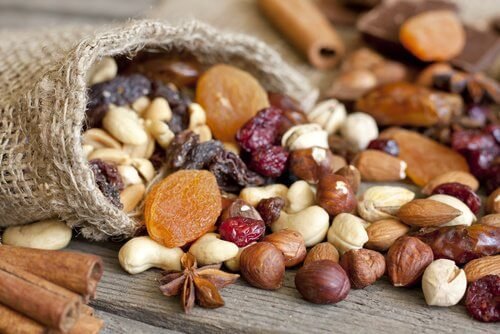 7 raisons de consommer des fruits secs