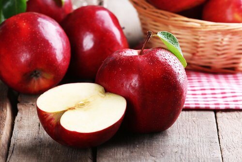 Les pommes pour purifier votre foie.