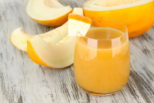 Comment préparer de l'eau au melon pour perdre du poids et mieux dormir ?