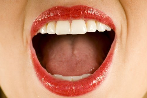 Exercices-pour-le-contour-de-la-bouche