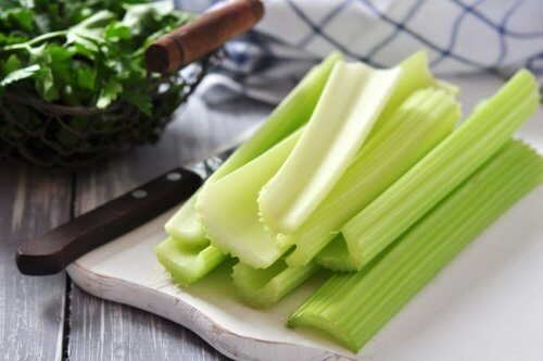 9 raisons de manger plus de céleri