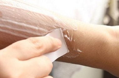 Les poils peuvent apparaître dans des endroits surprenants : découvrez comment les éliminer !