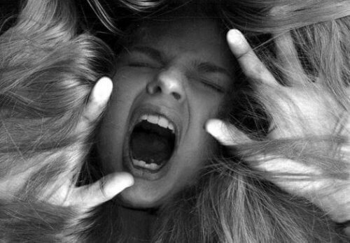 cheveux-colere-500x348