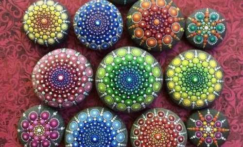 L'art-thérapie des pierres : nouvelle technique pour soulager le stress
