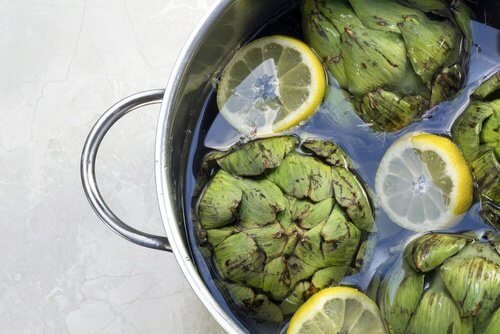Remèdes alcalins pour le dîner.