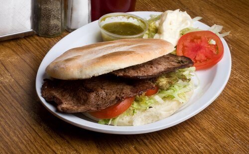 La viande maigre fait partie des aliments qui rassasient.