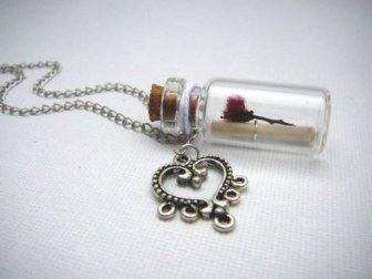 Derrière chaque personne se cache une histoire qui l’a rendue forte