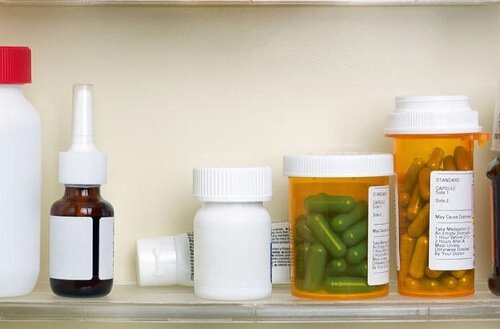 medicaments-salle-de-bain