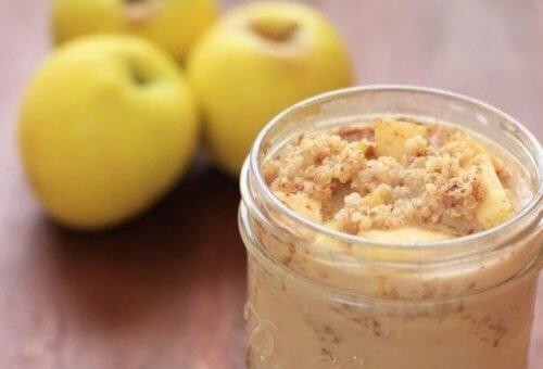 Les bienfaits du quinoa, de la pomme et de la cannelle au petit-déjeuner