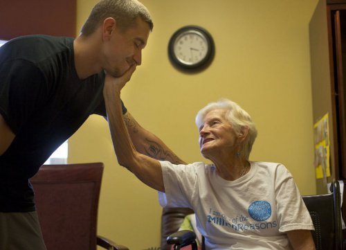 patiente atteinte de la maladie d'Alzheimer