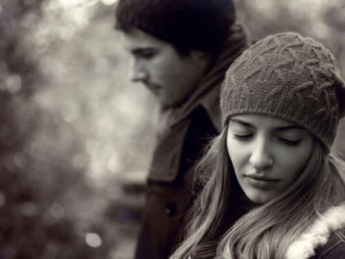 couple-triste-500x375