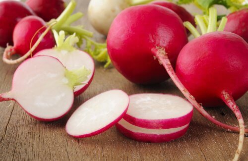 7 raisons pour lesquelles vous devriez manger plus de radis