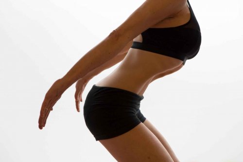 Attention à la posture lorsque vous faites des abdominaux hypopressifs.