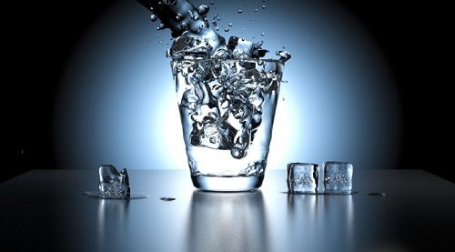 les signes d'alerte du diabète : boire plus d'eau 