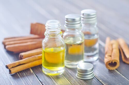 méthodes naturelles pour éliminer le cérumen : huile de parrafine