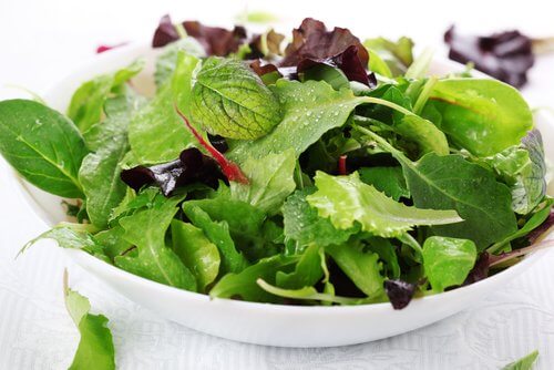 Les salades contre l'acidité stomacale.