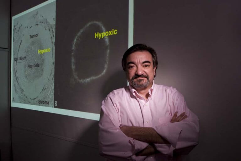 Une molécule capable de combattre le cancer des ovaires : dr amato giaccia