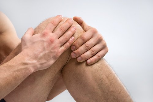 Traitement à base de sel pour les douleurs aux genoux.
