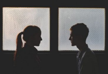 Se remettre avec un ex génère plus de problèmes que d'avantages ?