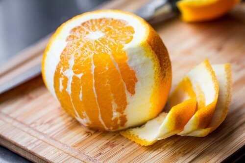 8 propriétés médicinales méconnues de l'écorce d'orange