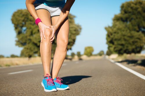 douleur au genou : choses à ne pas faire