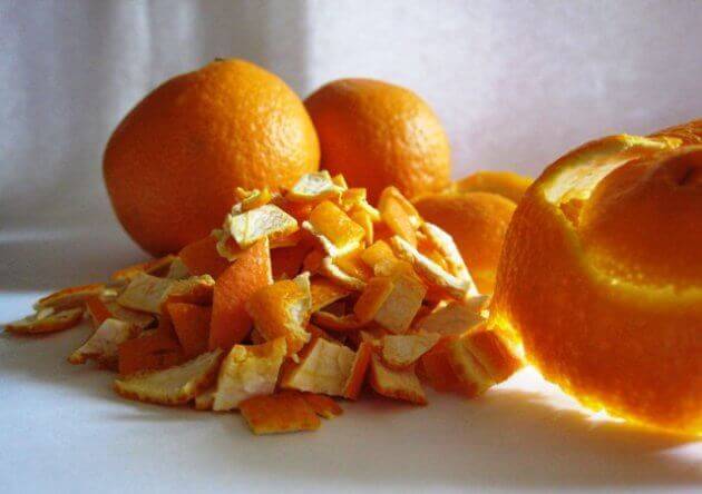 L'orange pour les douleurs de cou.