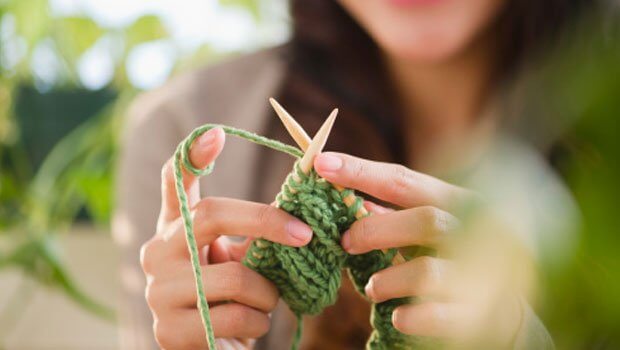 Tricoter augmente la créativité.