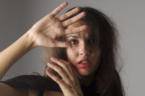 5 signes qui caractérisent les femmes maltraitées