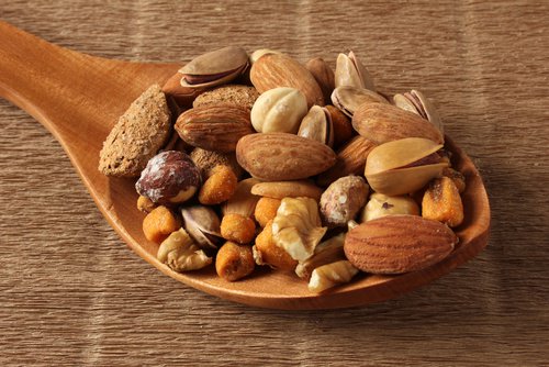 Pour les règles douloureuses : pistaches.