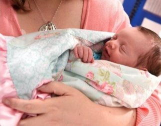 L'histoire de Lynlee Hope, la petite fille qui est née deux fois et qui a ému le monde entier