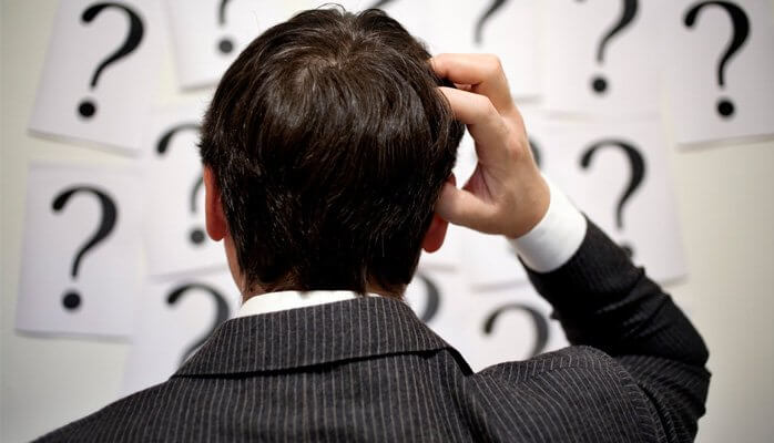 Pensées ruminantes et interprétations trompeuses