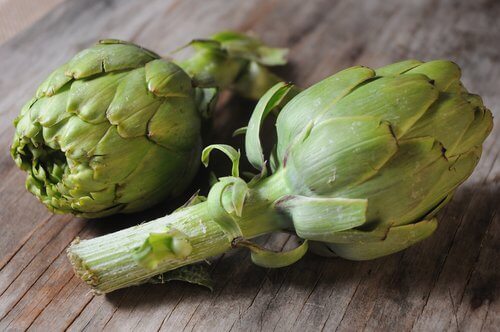 Les bienfaits de l artichaut : infusion d'artichat