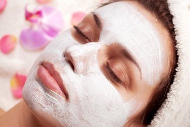 Bienfaits du masque au yaourt et au citron