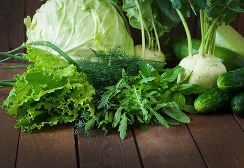 les légumes verts sont des aliments anti-inflammatoires