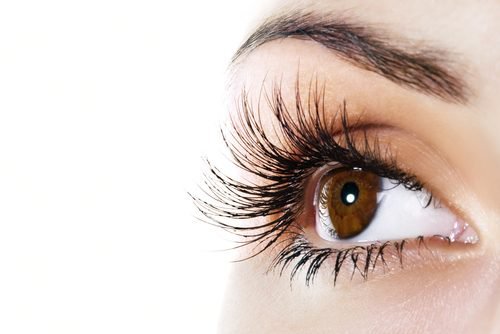 longs-cils-500x334