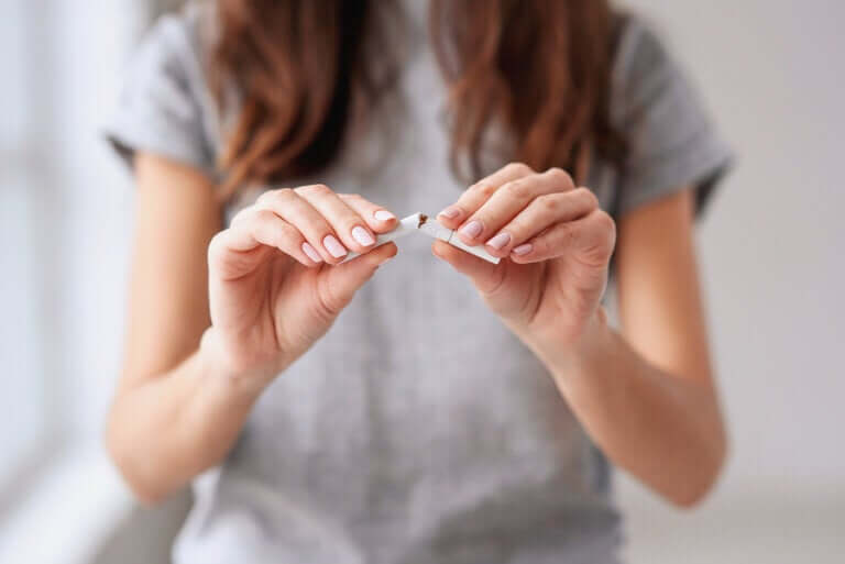 15 stratégies pour arrêter de fumer qui FONCTIONNENT