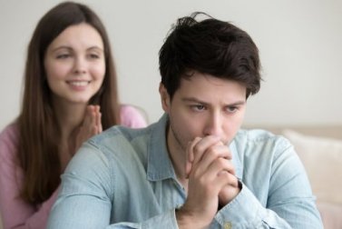 Vivre pour faire plaisir aux autres est un sacrifice inutile