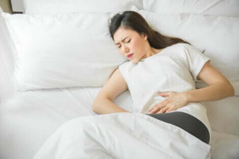 La cannelle aide à soulager les douleurs menstruelles. 