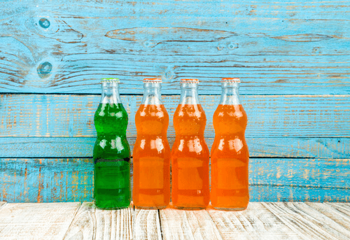 ne pas consommer d'alcool ni de sodas si on veut combattre l'insomnie